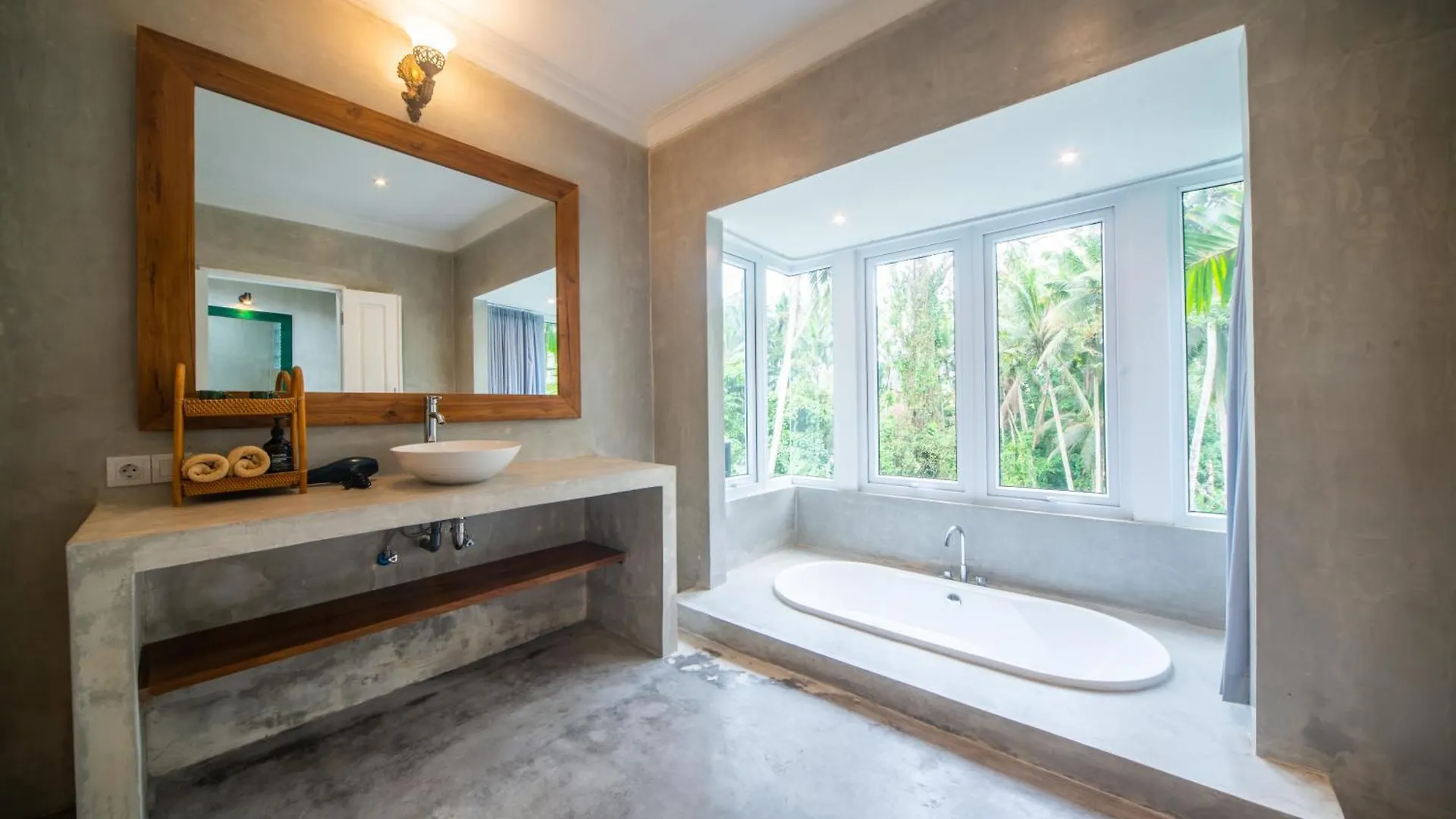Casa Priya Ubud 0*,